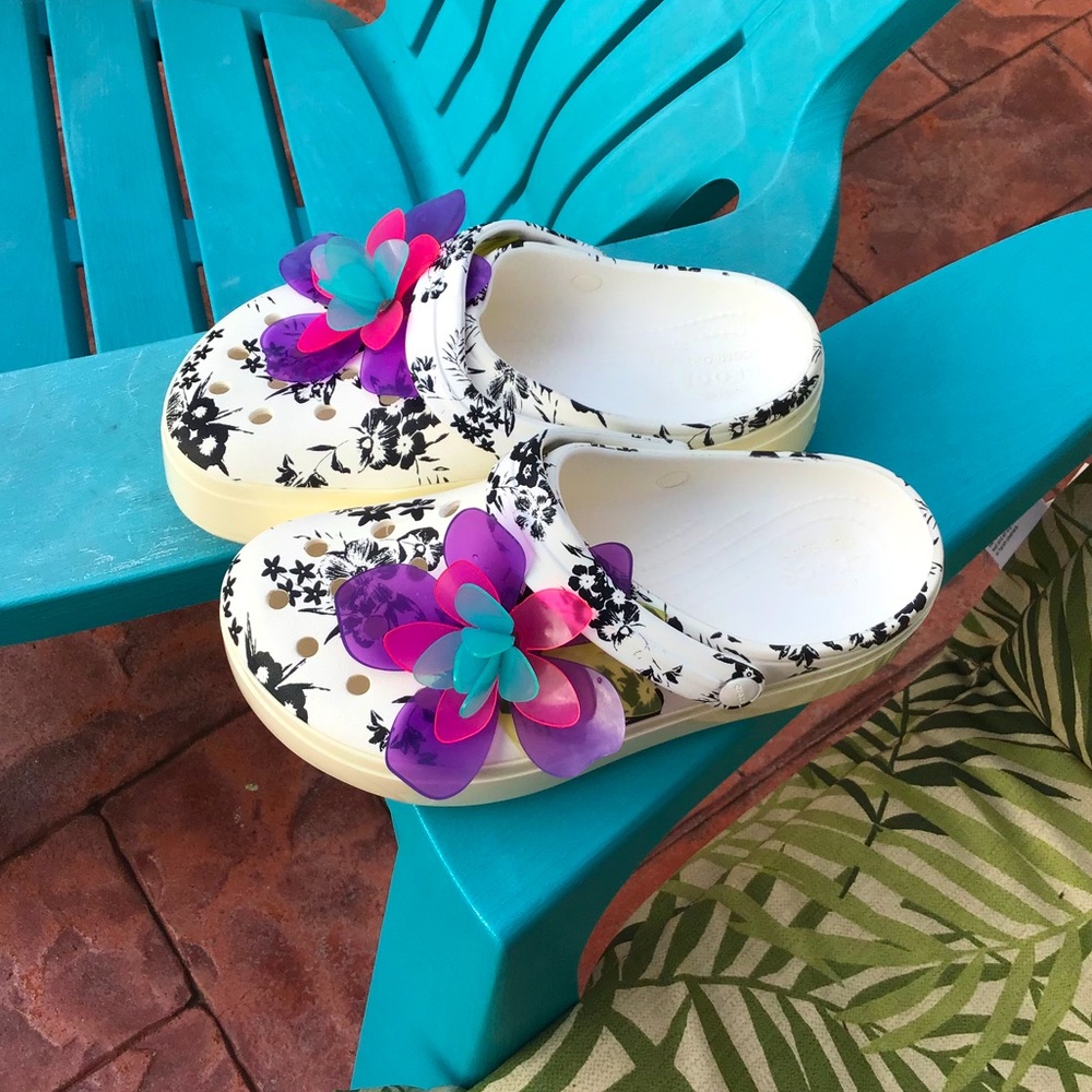 Platform Crocs